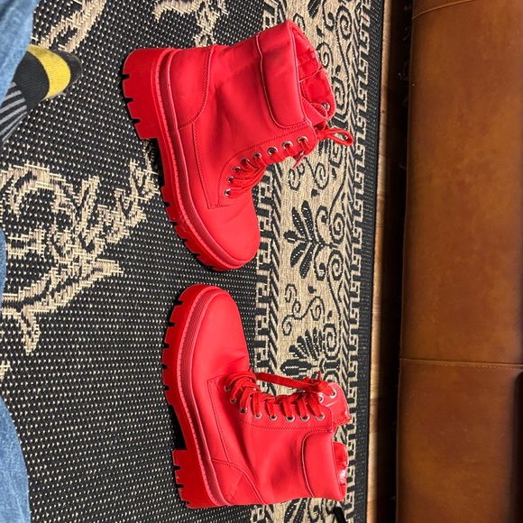 Red Women's Boots size 9 - Picture 4 of 7